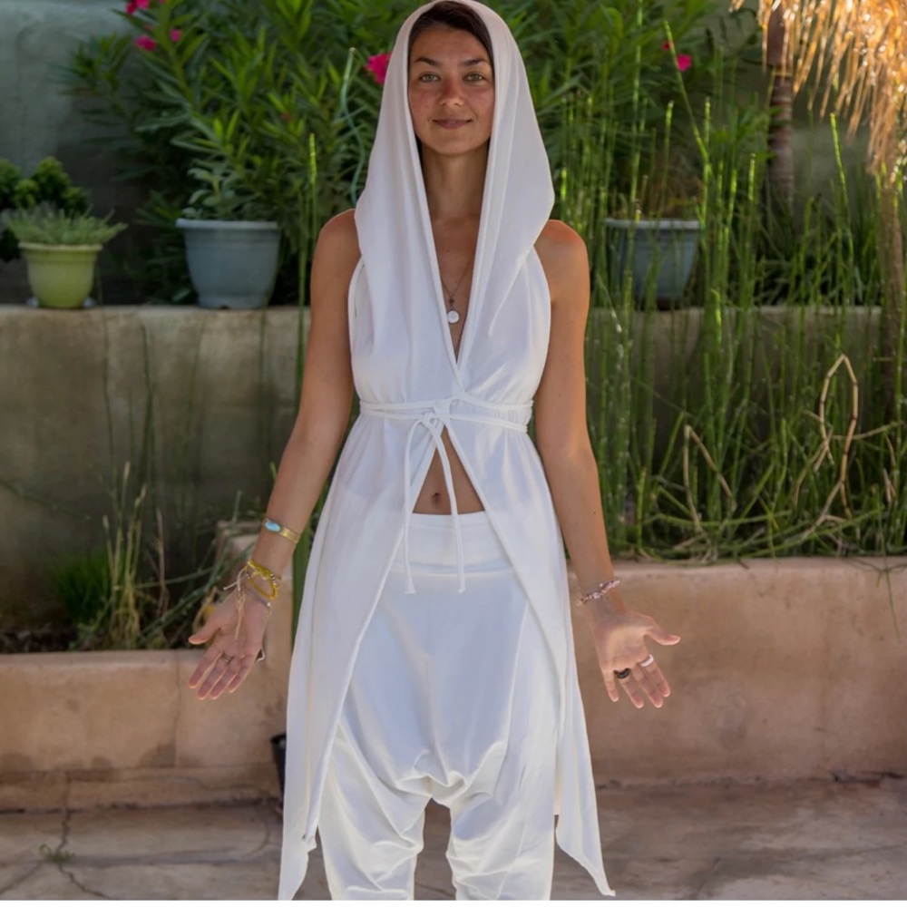 Burning Man!! 🔥 White Hooded Jedi Top / Hood